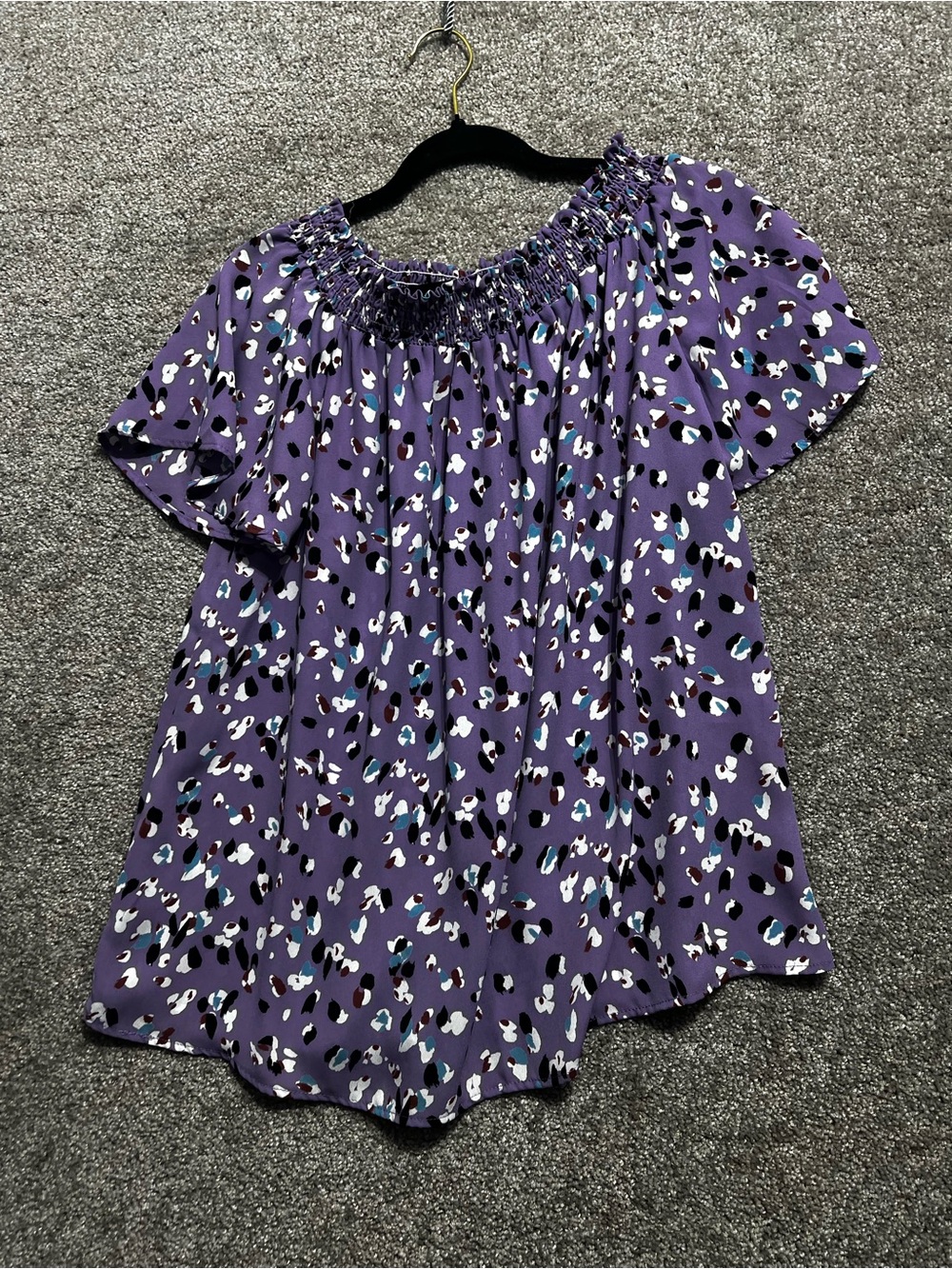 FSL Apparel Woman’s Purple Short Sleeve Blouse Top Size Large